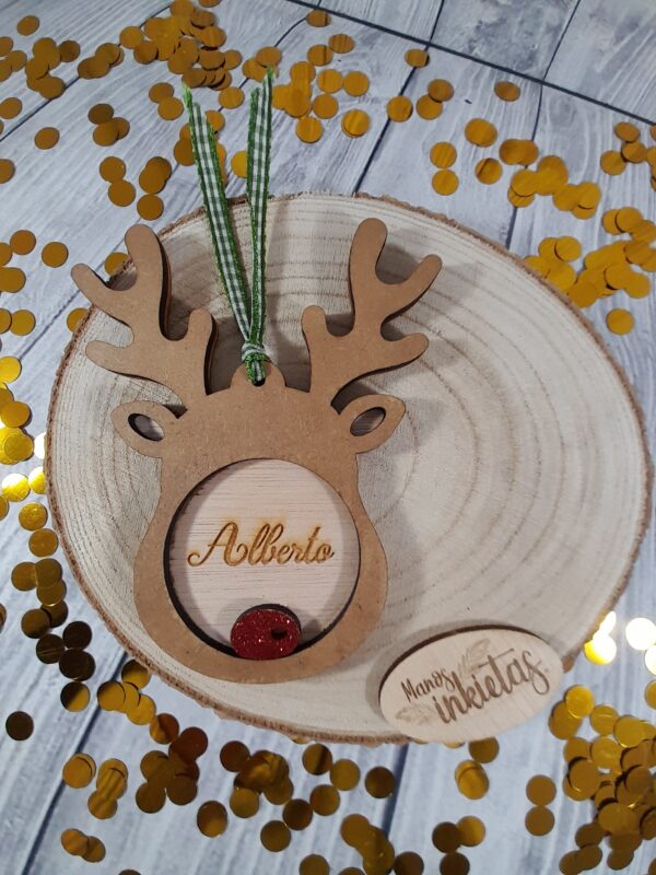 Bola de Navidad en madera y MDF con diseño Rodolfo el Reno