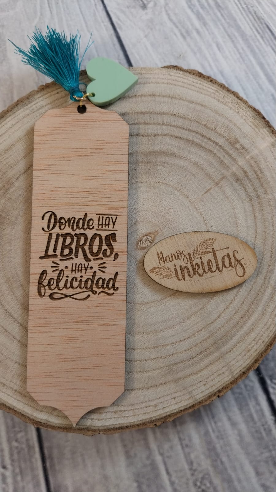 Marcapáginas de Madera con Frases y Piezas de Metacrilato